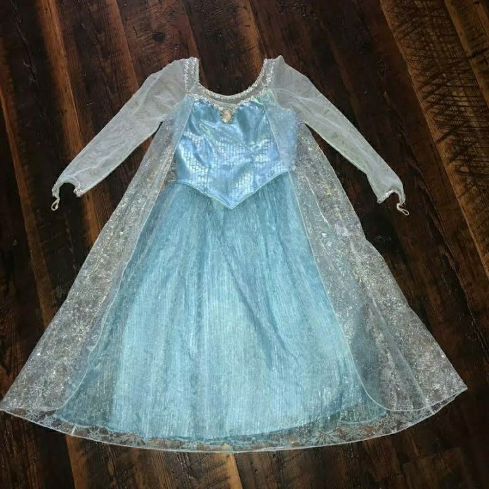 Park Authentic Elsa dress